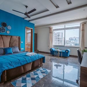 Flxho Duo - Serviced Apartment & Rooms - Golf Course Road
